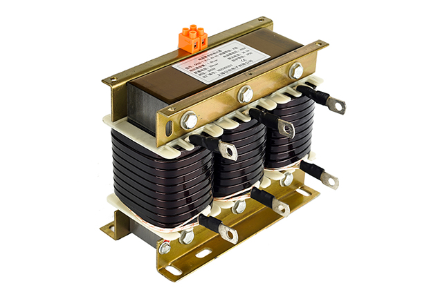 串聯(lián)電抗器額定容量要怎么選呢